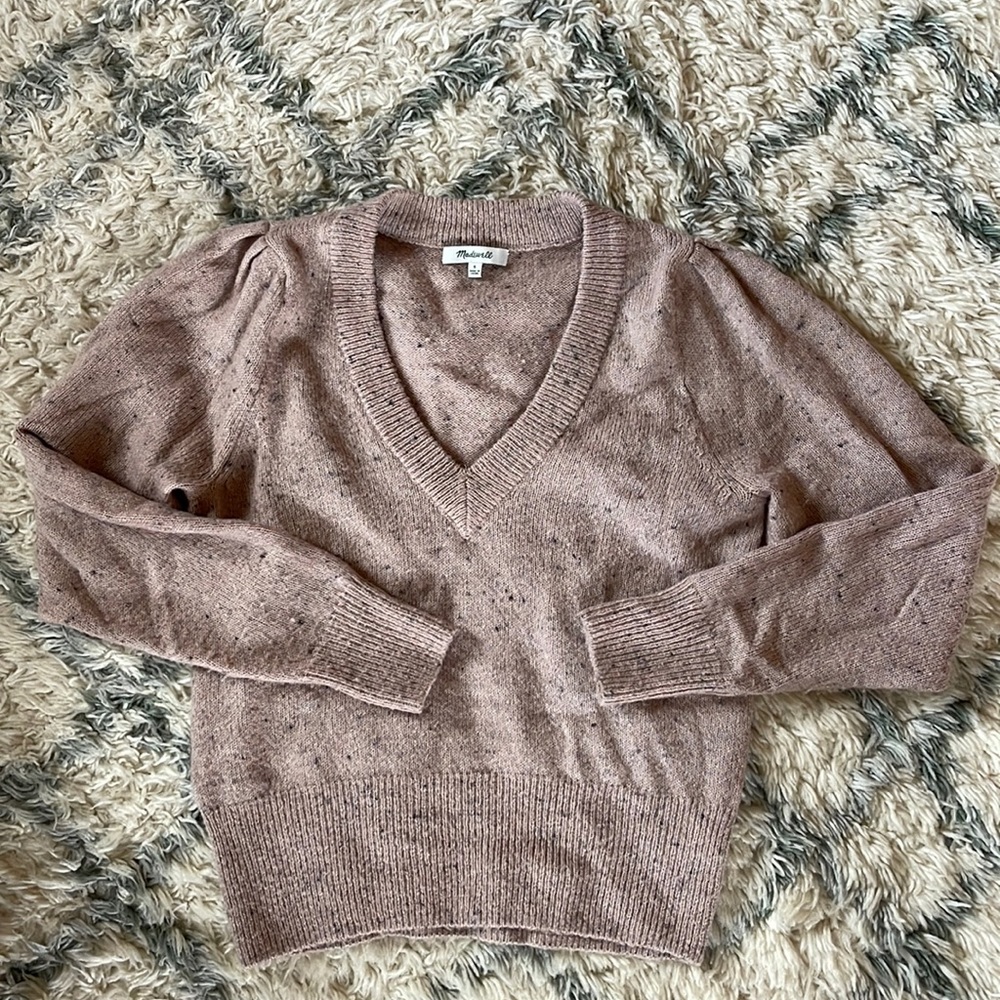Madewell Westgate V Neck Sweater in Donegal Blush